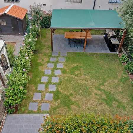 La Casa Di Batman Aparthotel